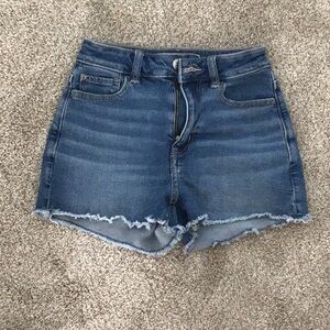 Super cute great condition American eagle denim shorts